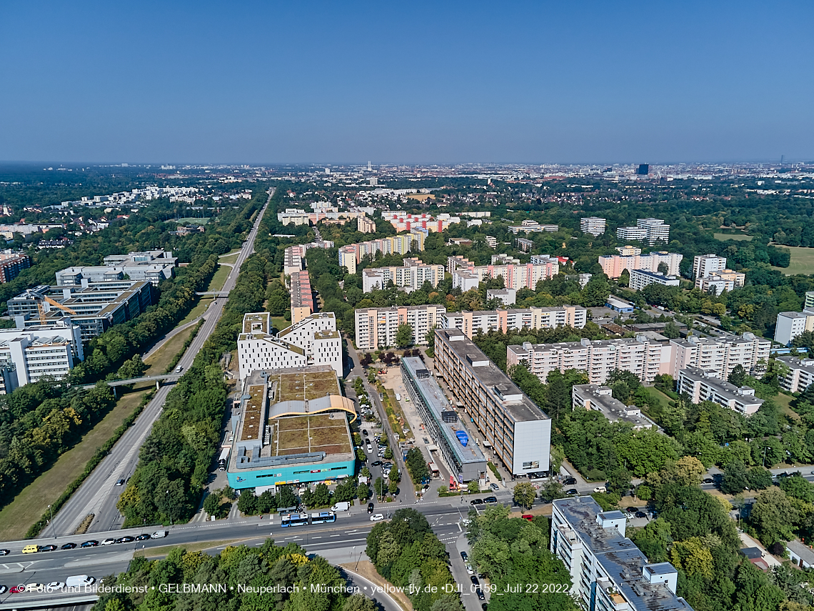 22.07.2022 - Plettzentrum und Montessori Schule in Neuperlach